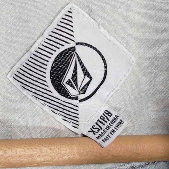 Volcom stone wash XS denim jean button-up vest.  Really nice in great shape. - Picture 2 of 7